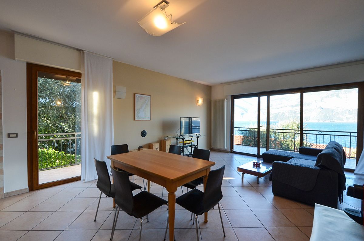 Вилла у озера Гарда, Италия, 185 м² - фото 9