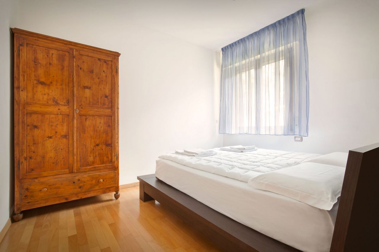 Вилла у озера Гарда, Италия, 185 м² - фото 18