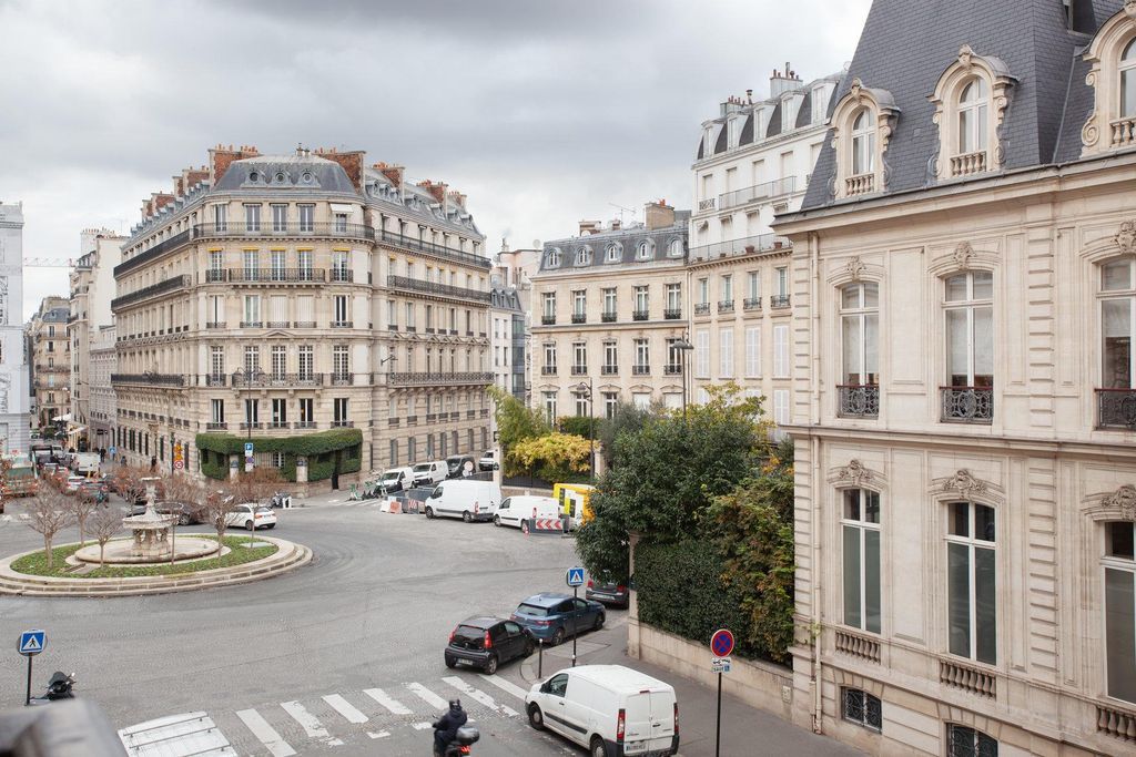 Апартаменты в Париже, Франция, 256 м2 - фото 1