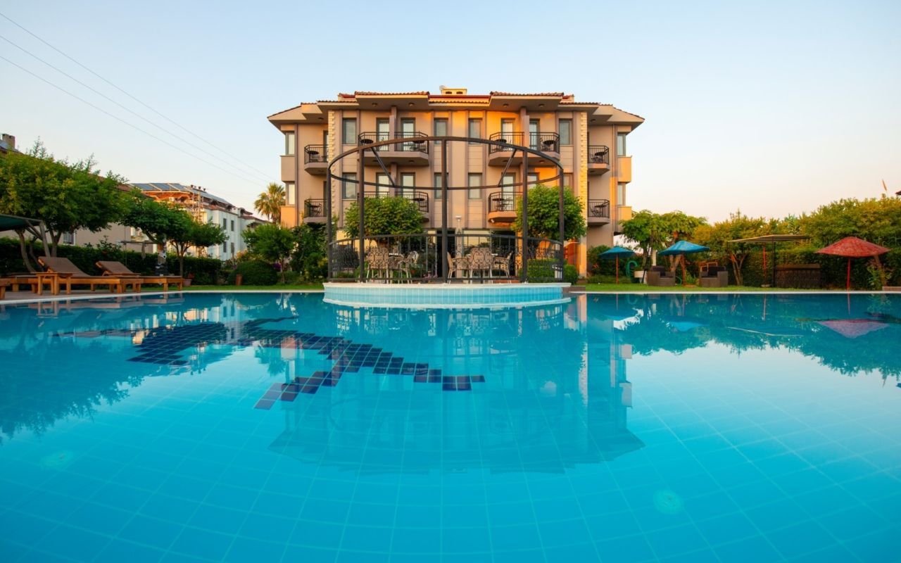 Отель, гостиница в Фетхие, Турция, 400 м2 - фото 1
