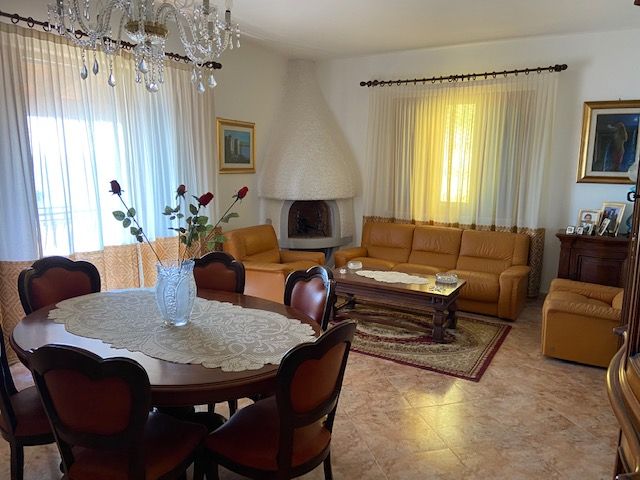 Вилла в Скалее, Италия, 200 м² - фото 13