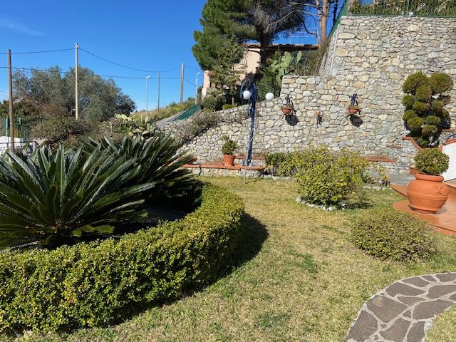 Вилла в Скалее, Италия, 200 м² - фото 8