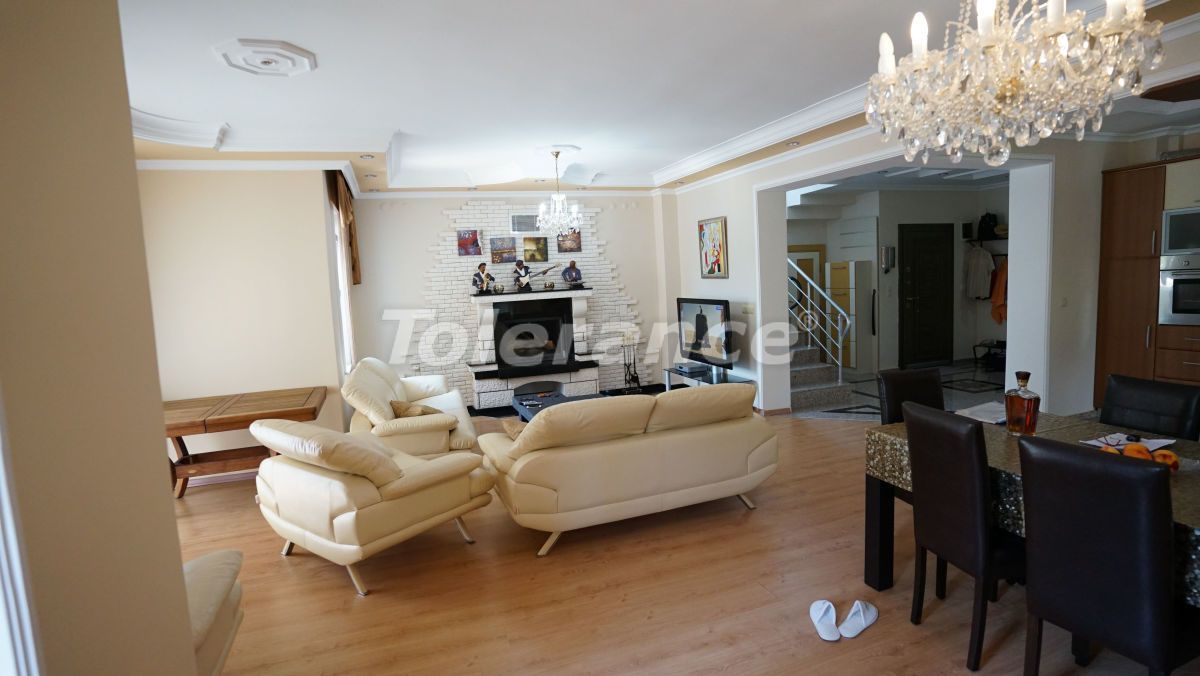 Вилла в Гёйнюке, Турция, 290 м² - фото 6