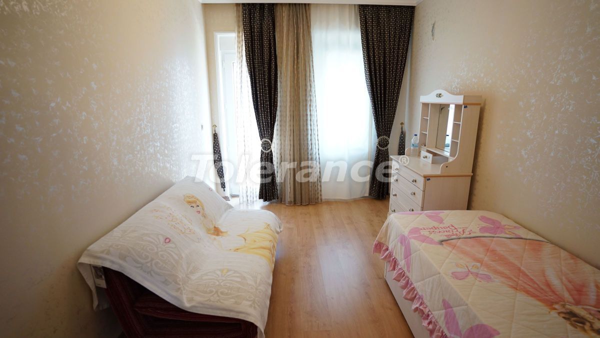 Вилла в Гёйнюке, Турция, 290 м² - фото 13