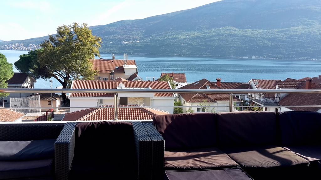 Квартира в Дженовичах, Черногория, 135 м² - фото 2