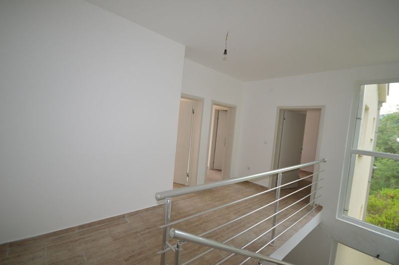 Дом в Херцег-Нови, Черногория, 223 м² - фото 5