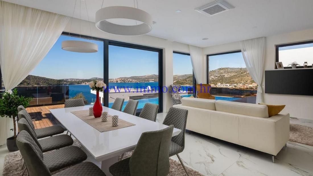 Вилла в Рогознице, Хорватия, 260 м² - фото 6