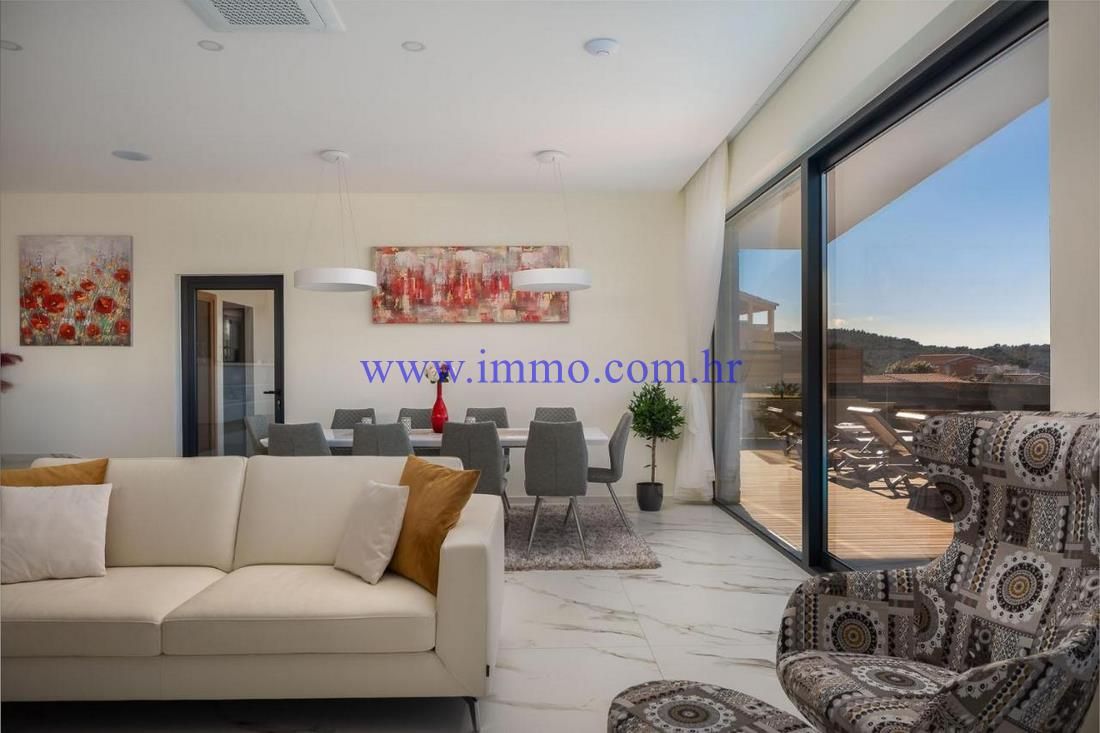 Вилла в Рогознице, Хорватия, 260 м² - фото 5