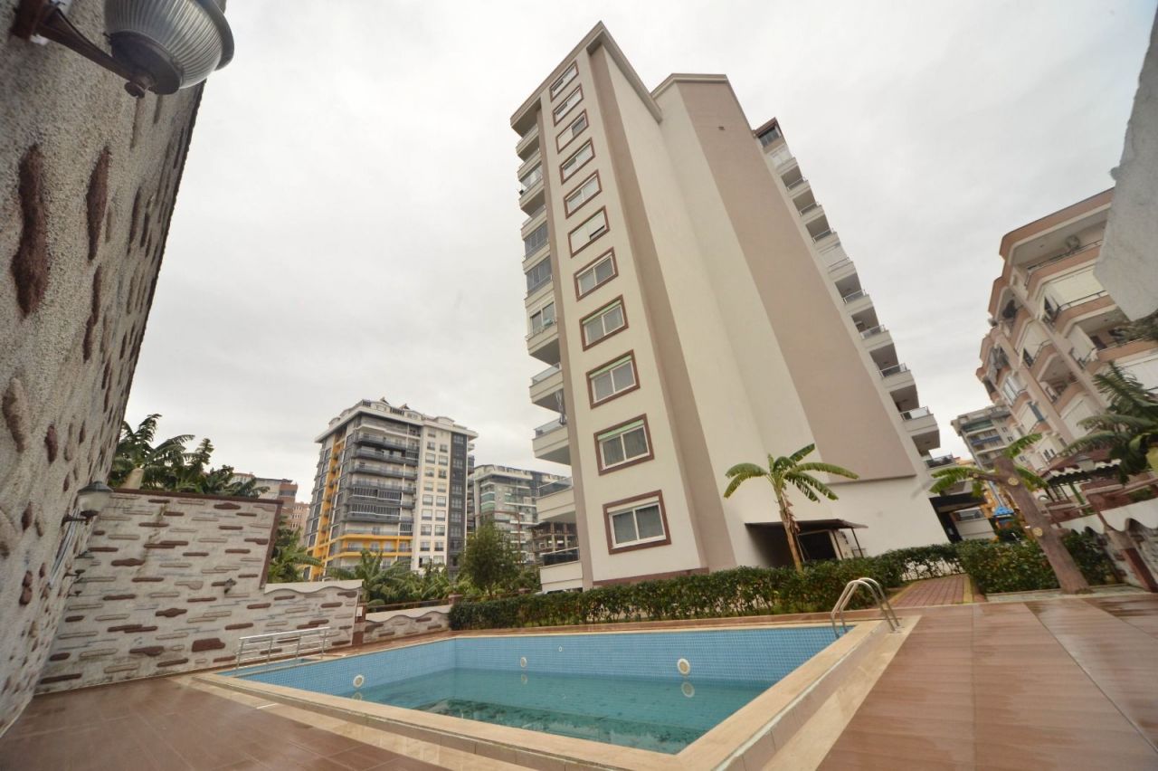 Квартира в Алании, Турция, 100 м² - фото 1