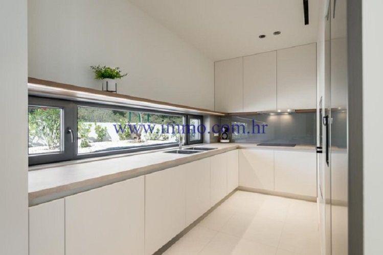 Вилла в Примоштене, Хорватия, 300 м² - фото 6