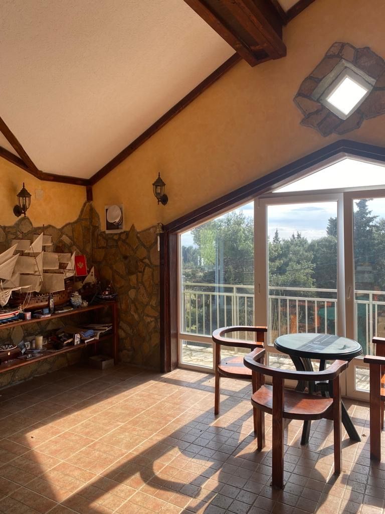 Коммерческая недвижимость в Сутоморе, Черногория, 240 м² - фото 4