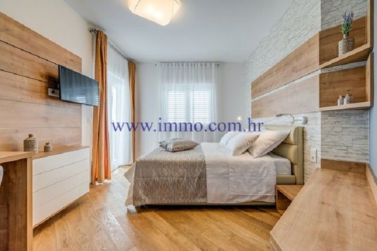 Вилла в Рогознице, Хорватия, 300 м² - фото 8