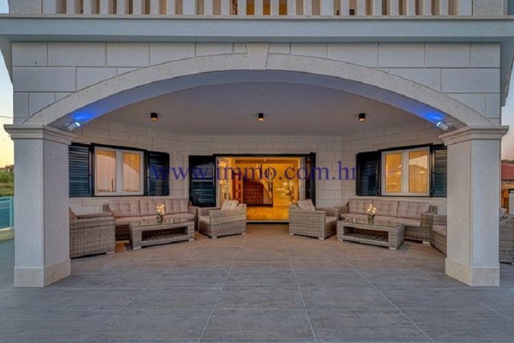 Вилла в Рогознице, Хорватия, 300 м² - фото 16