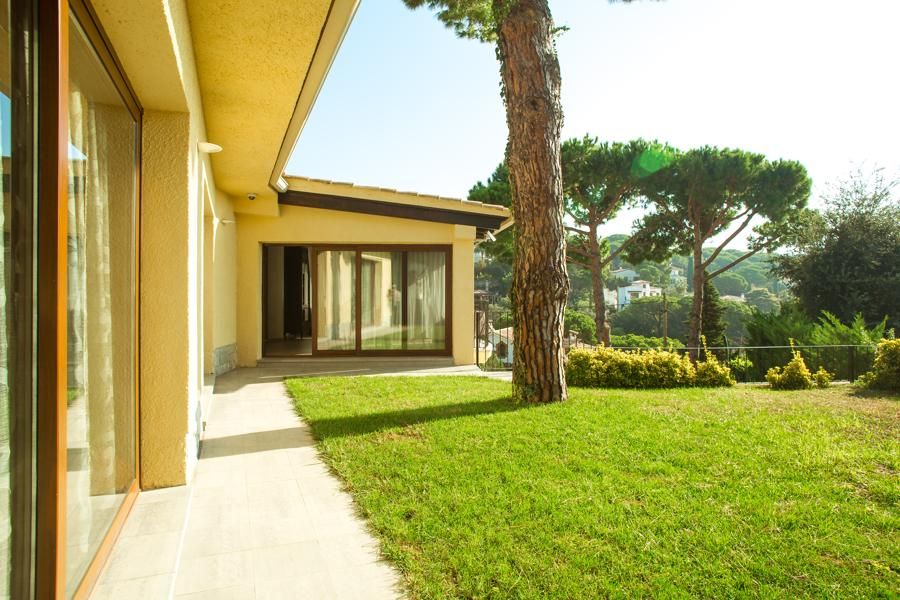 Вилла на Льорет-де-Мар, Испания, 210 м² - фото 14