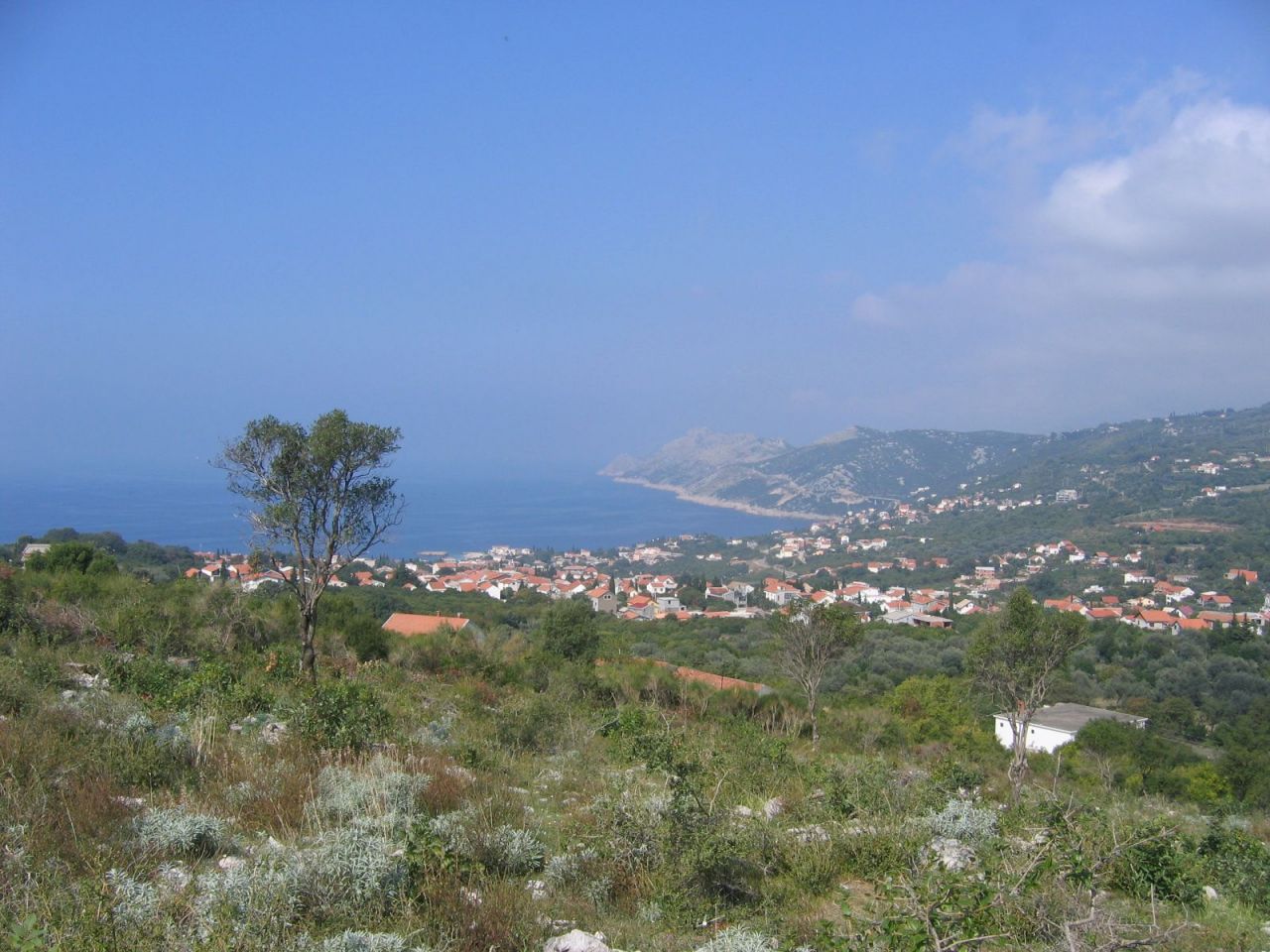 Земля в Баре, Черногория, 1 000 м2 - фото 1