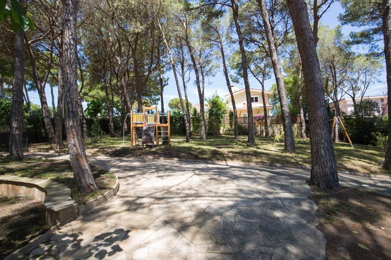 Вилла на Льорет-де-Мар, Испания, 200 м² - фото 14