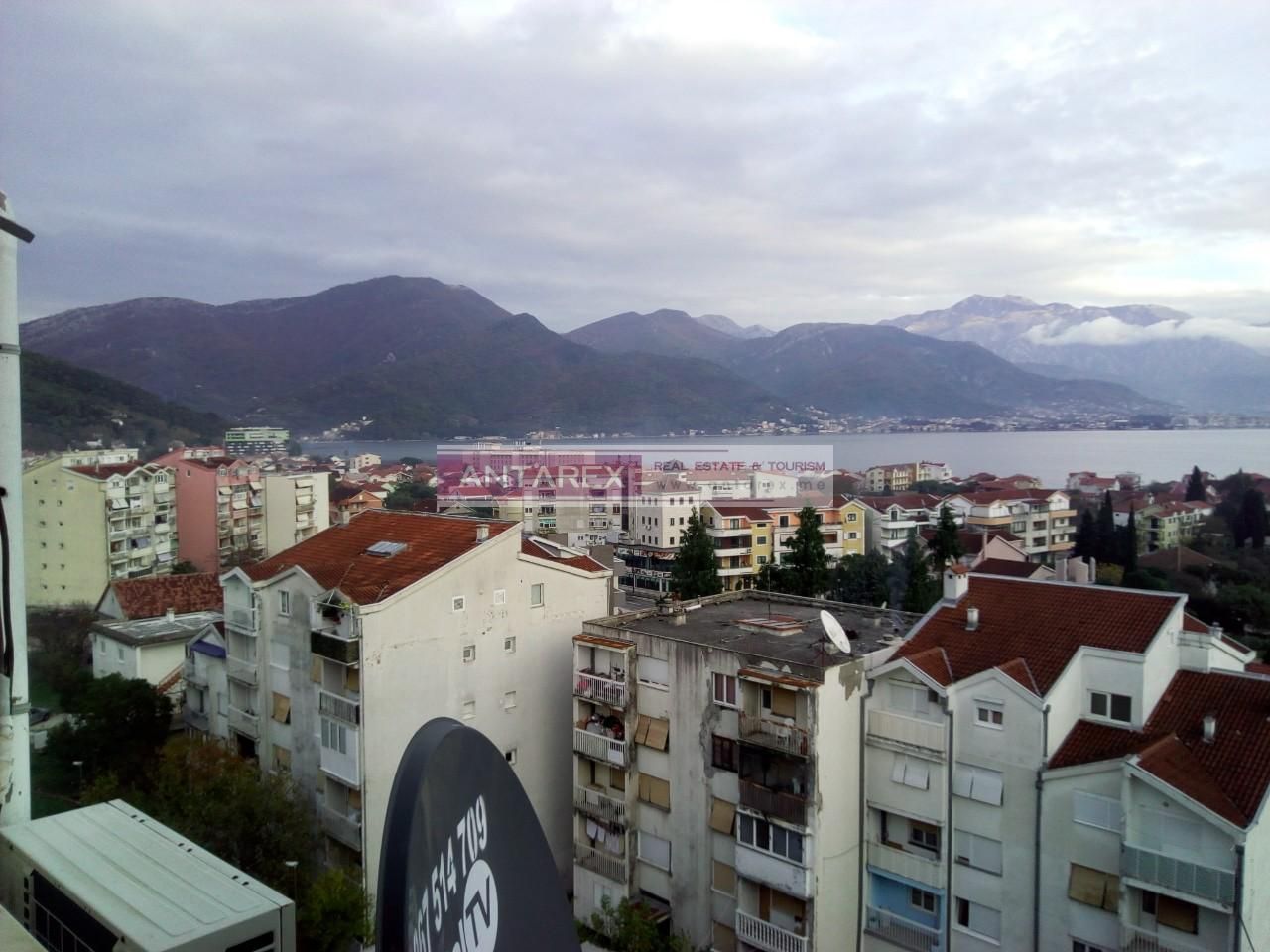 Апартаменты в Биеле, Черногория, 38 м2 - фото 1