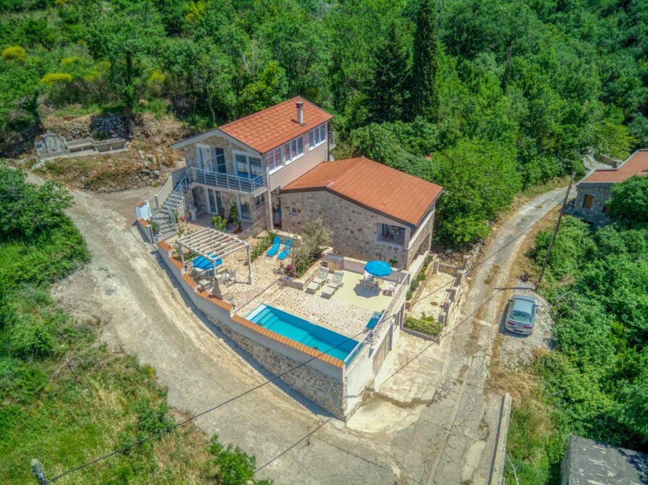 Дом в Булярице, Черногория, 245 м2 - фото 1