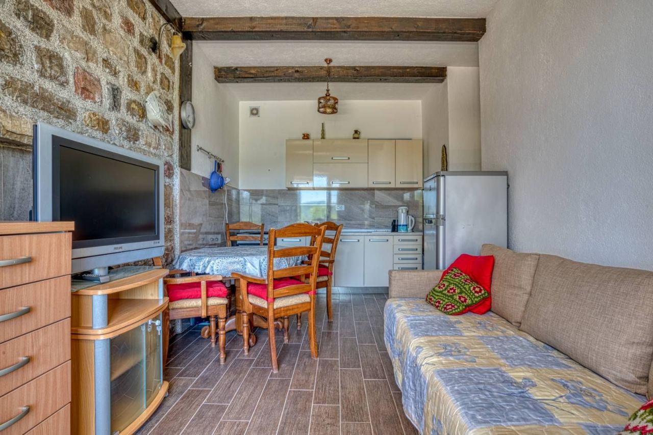 Дом в Булярице, Черногория, 245 м² - фото 5