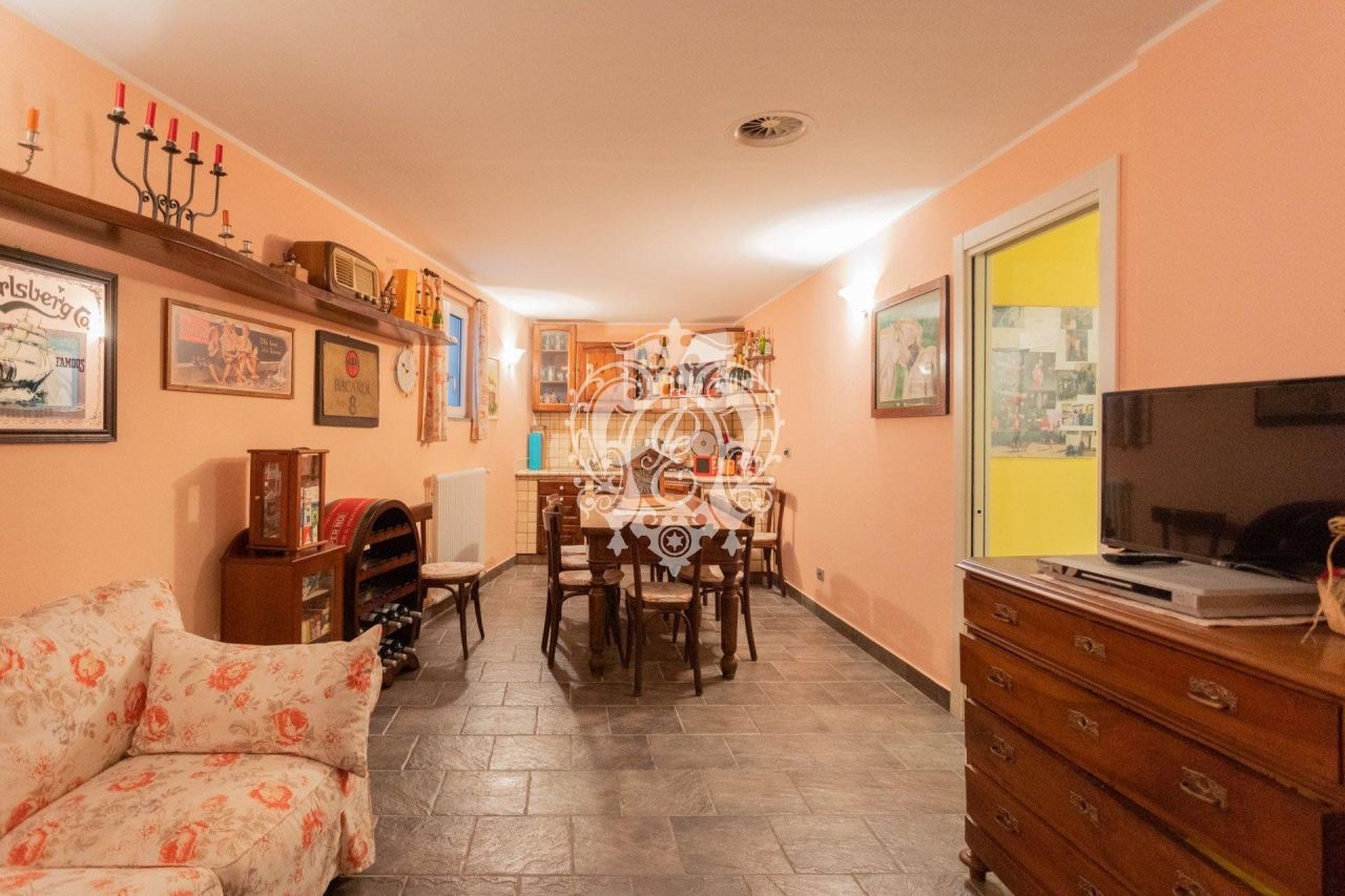 Вилла в Черноббьо, Италия, 230 м² - фото 19