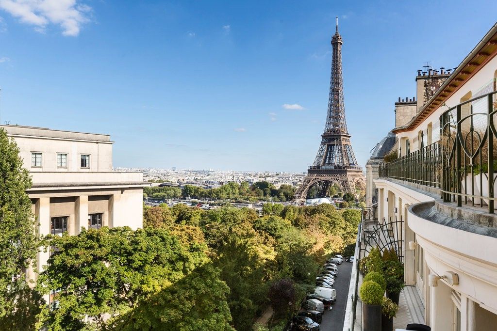 Апартаменты в 16-ом районе Парижа, Франция, 500 м2 - фото 1