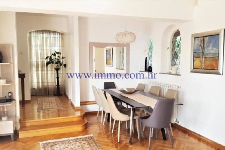 Вилла в Умаге, Хорватия, 470 м² - фото 4