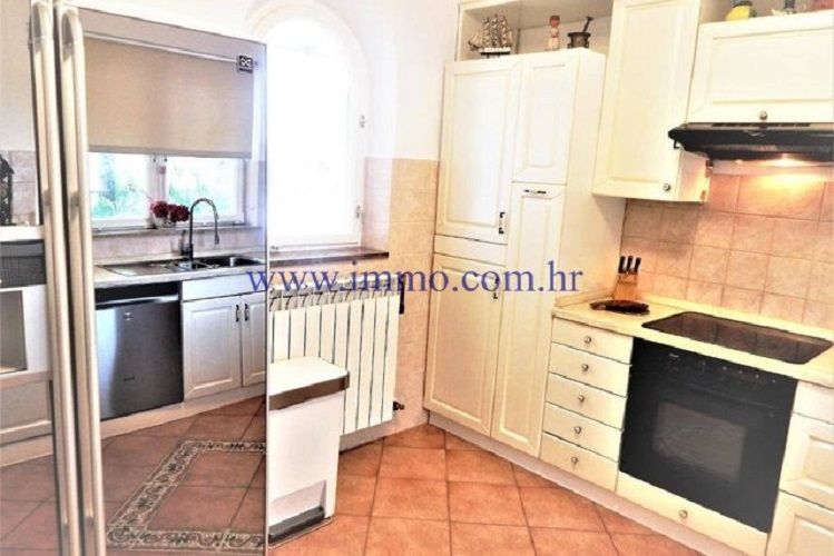 Вилла в Умаге, Хорватия, 470 м² - фото 5