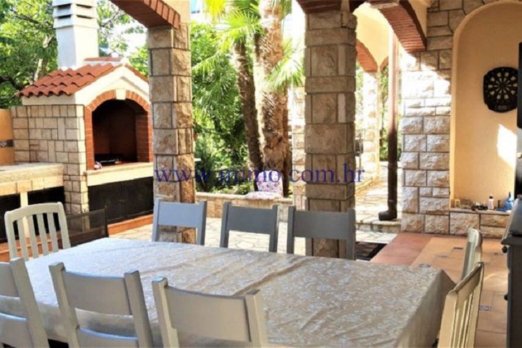 Вилла в Умаге, Хорватия, 470 м² - фото 17