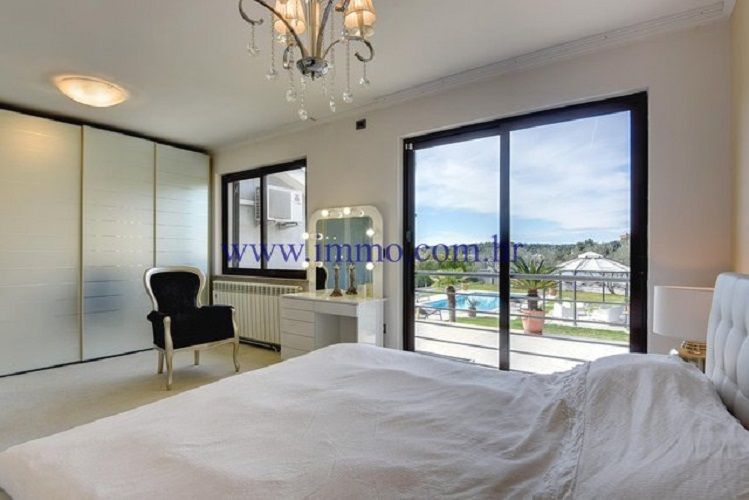 Вилла в Пуле, Хорватия, 260 м² - фото 8