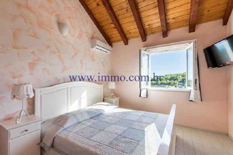 Дом на острове Брач, Хорватия, 120 м² - фото 12