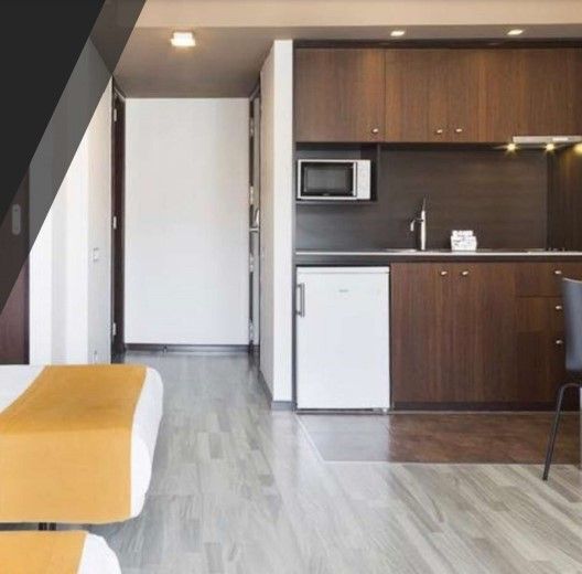 Отель, гостиница в Кастельдефельсе, Испания, 979 м² - фото 4