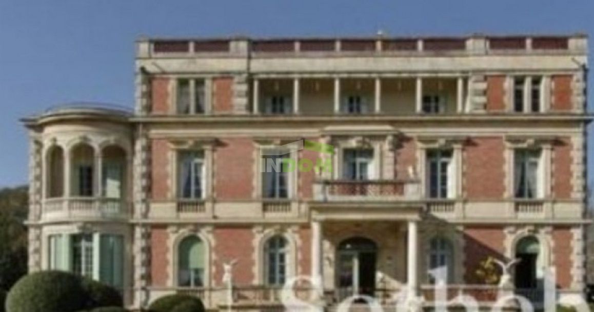 Замок в Бордо, Франция, 1 000 м² - фото 2