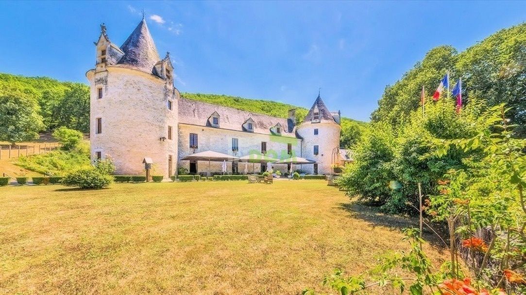 Отель, гостиница в Аквитании, Франция, 3 350 м² - фото 5