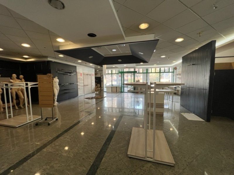 Магазин в Бледе, Словения, 180 м² - фото 1