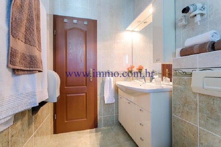 Отель, гостиница в Трогире, Хорватия, 900 м² - фото 15