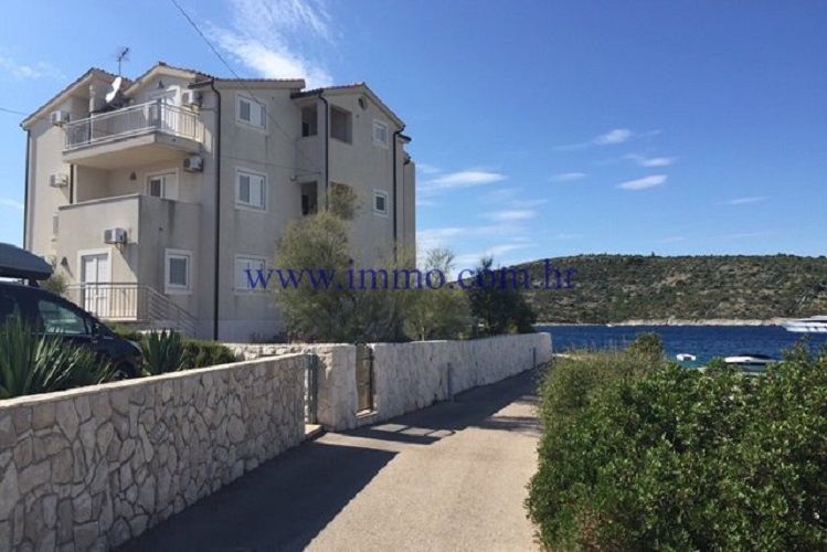 Вилла в Рогознице, Хорватия, 498 м² - фото 2