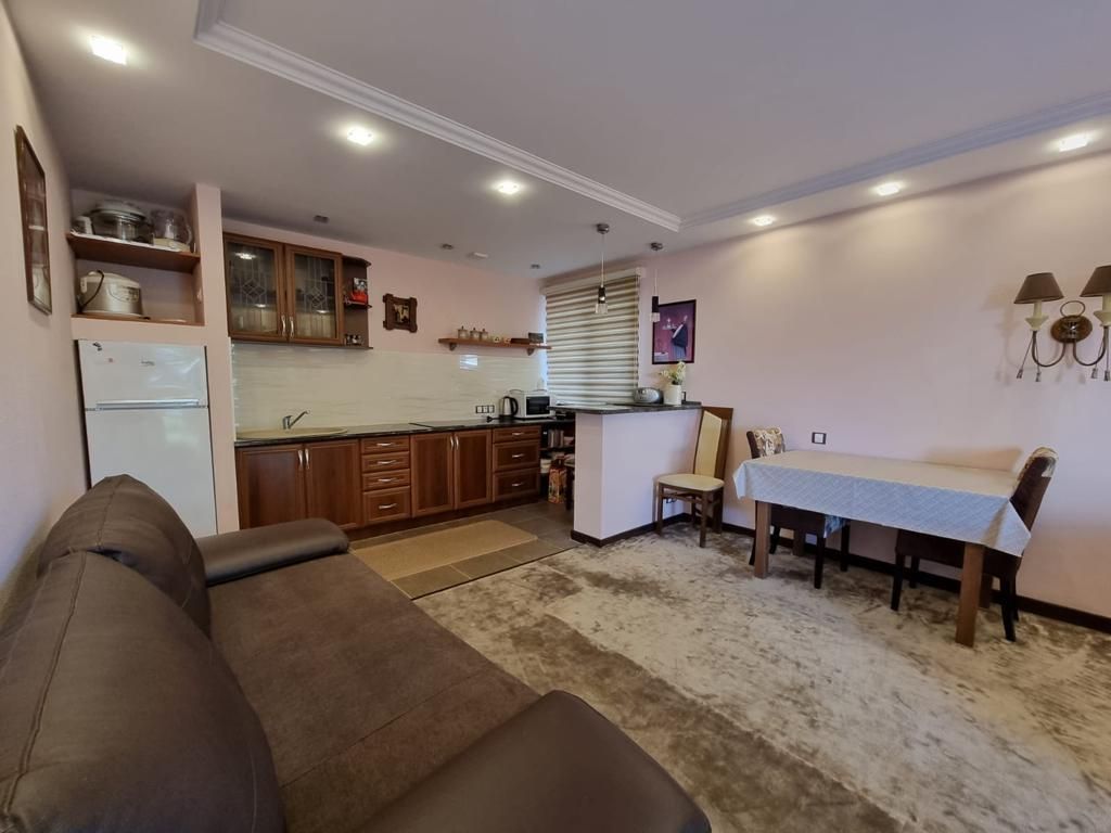 Дом в Тивате, Черногория, 200 м² - фото 7