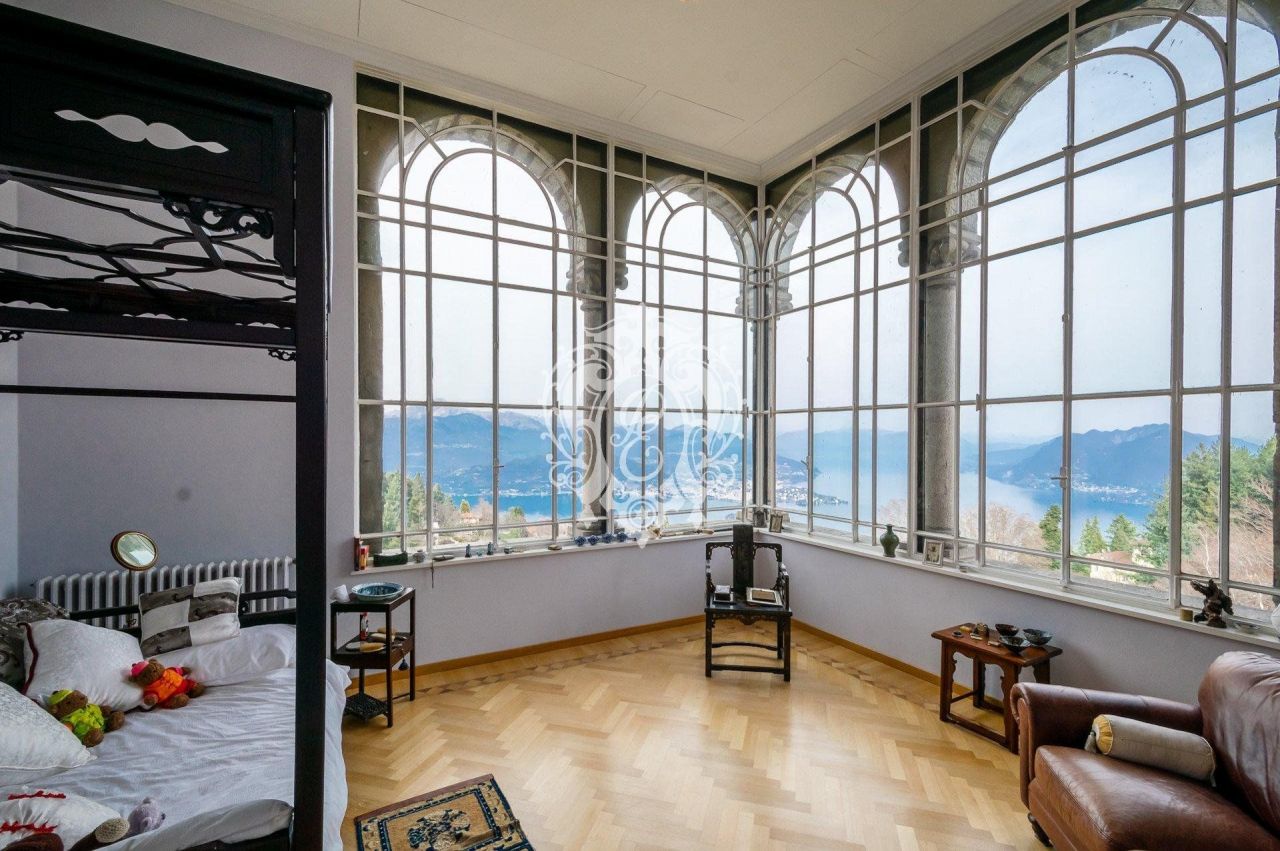 Вилла в Стрезе, Италия, 700 м² - фото 4