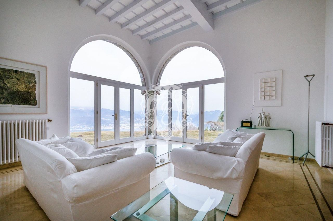 Вилла в Стрезе, Италия, 700 м² - фото 14