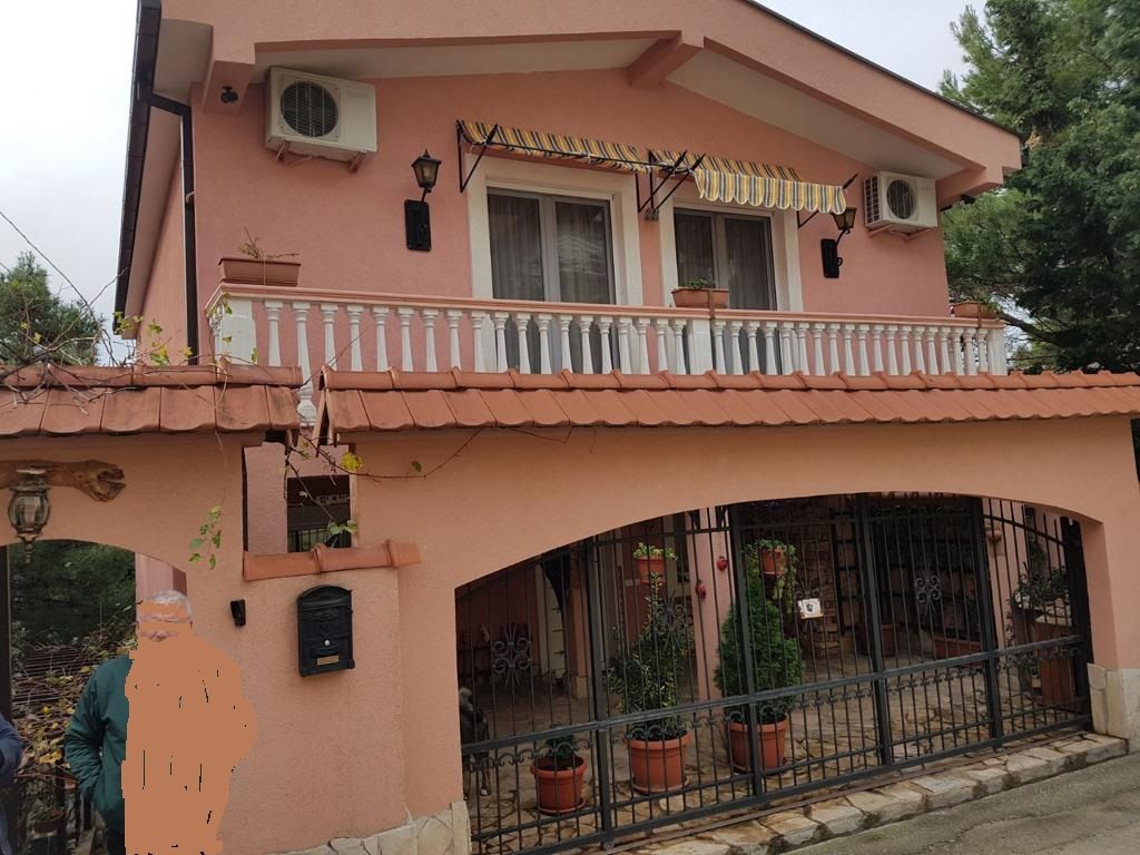 Дом в Баре, Черногория, 238 м² - фото 3