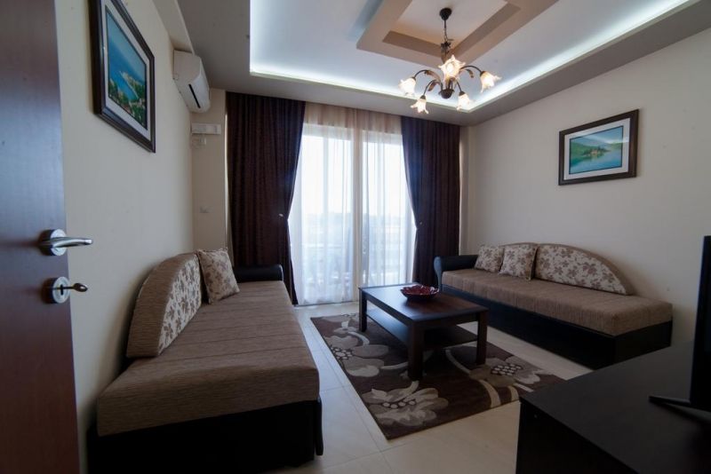 Отель, гостиница в Улцине, Черногория, 3 000 м² - фото 3