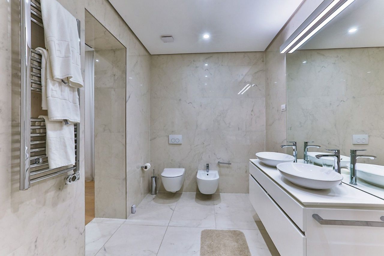 Квартира в Будве, Черногория, 195 м² - фото 15