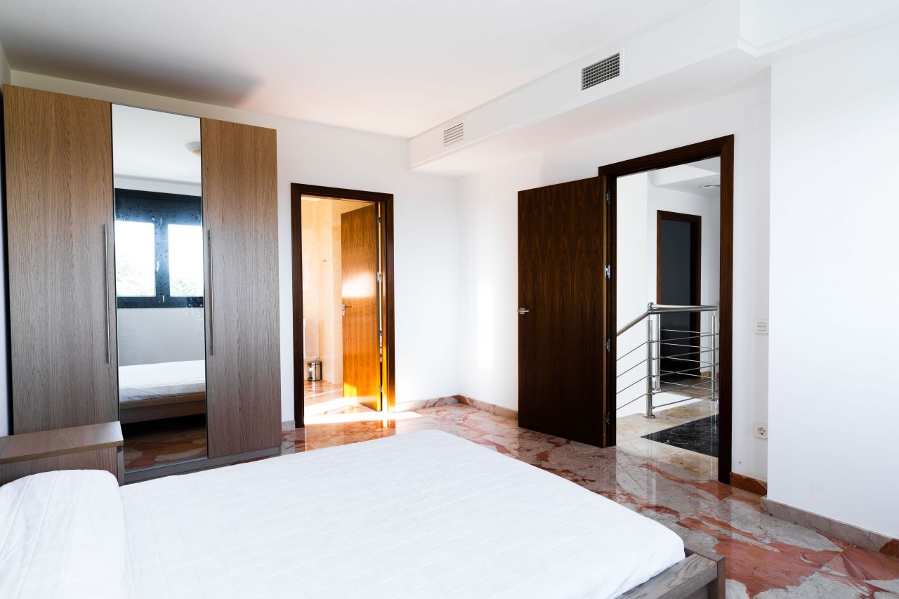 Дом в Л'Амеллья-де-Мар, Испания, 350 м² - фото 15