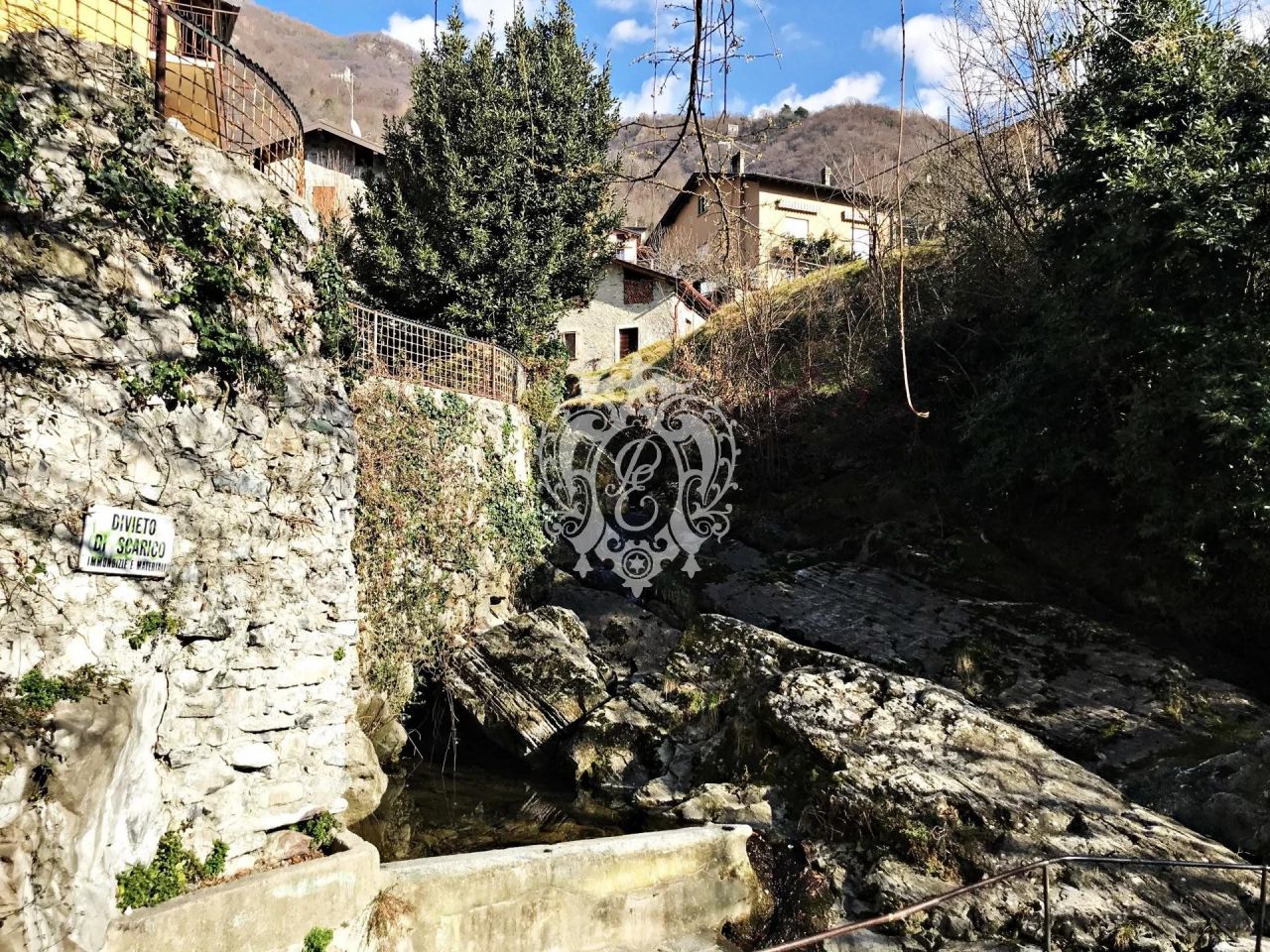 Таунхаус в Нессо, Италия, 500 м² - фото 10