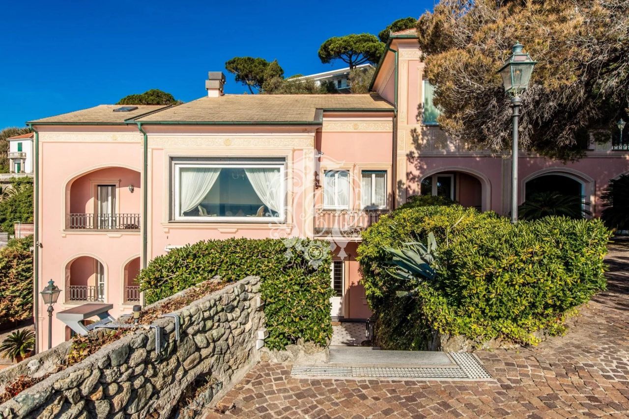 Вилла Albisola Superiore, Италия, 600 м² - фото 4