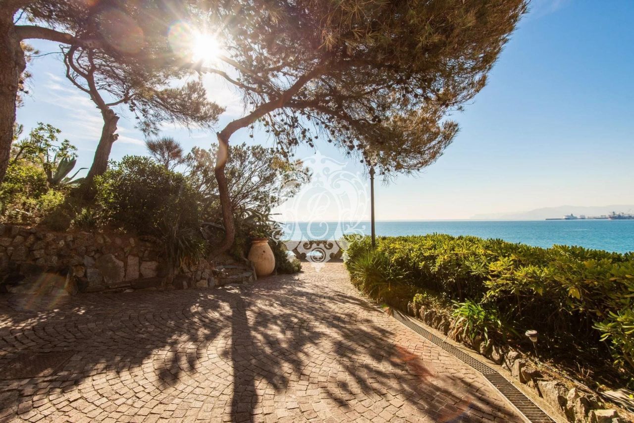 Вилла Albisola Superiore, Италия, 600 м² - фото 8