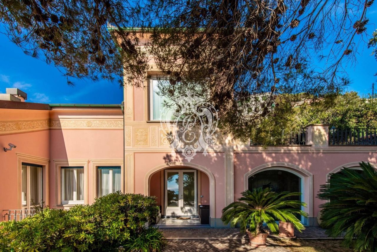 Вилла Albisola Superiore, Италия, 600 м² - фото 15