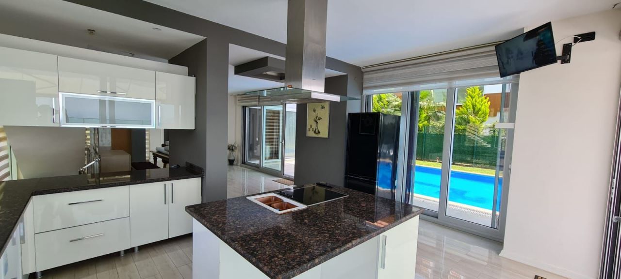 Вилла в Алании, Турция, 350 м² - фото 7