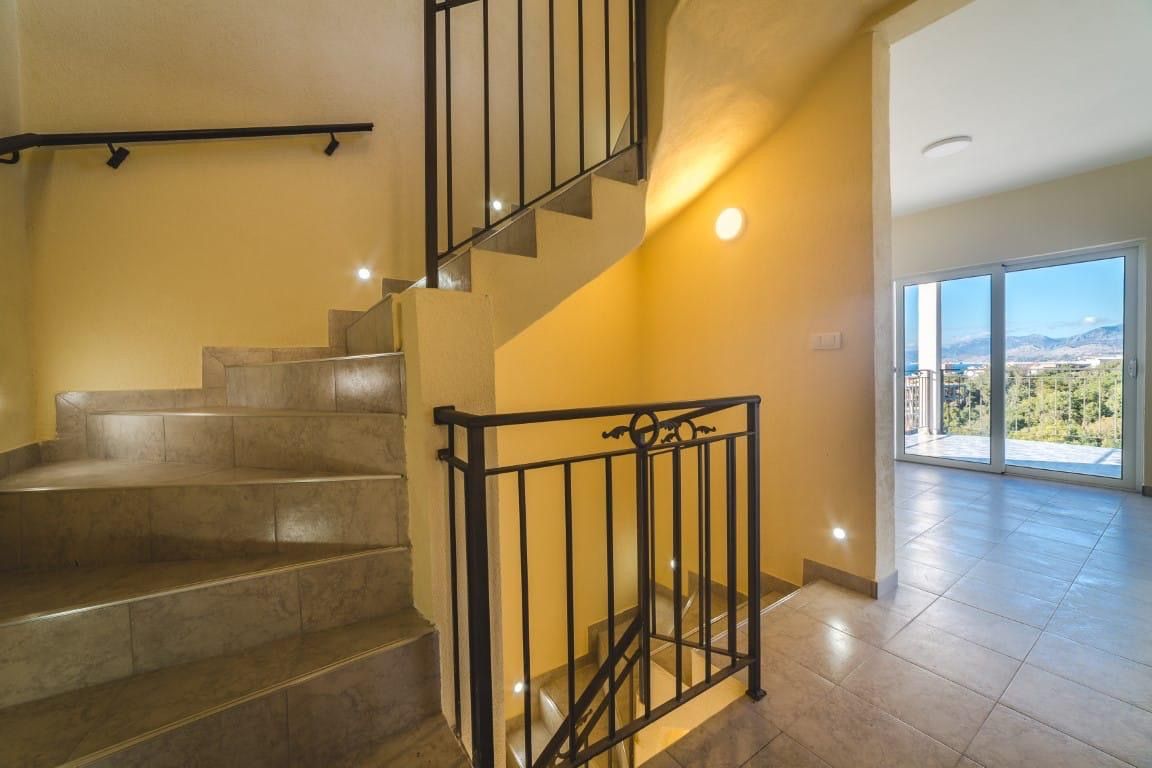 Коттедж в Круче, Черногория, 210 м² - фото 13