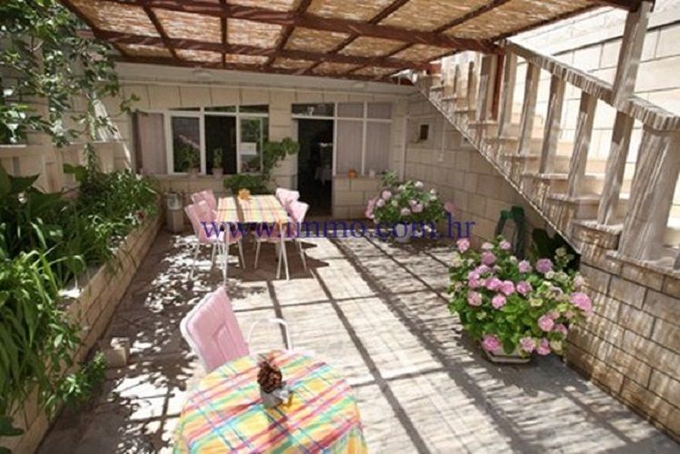 Вилла на острове Брач, Хорватия, 360 м² - фото 2